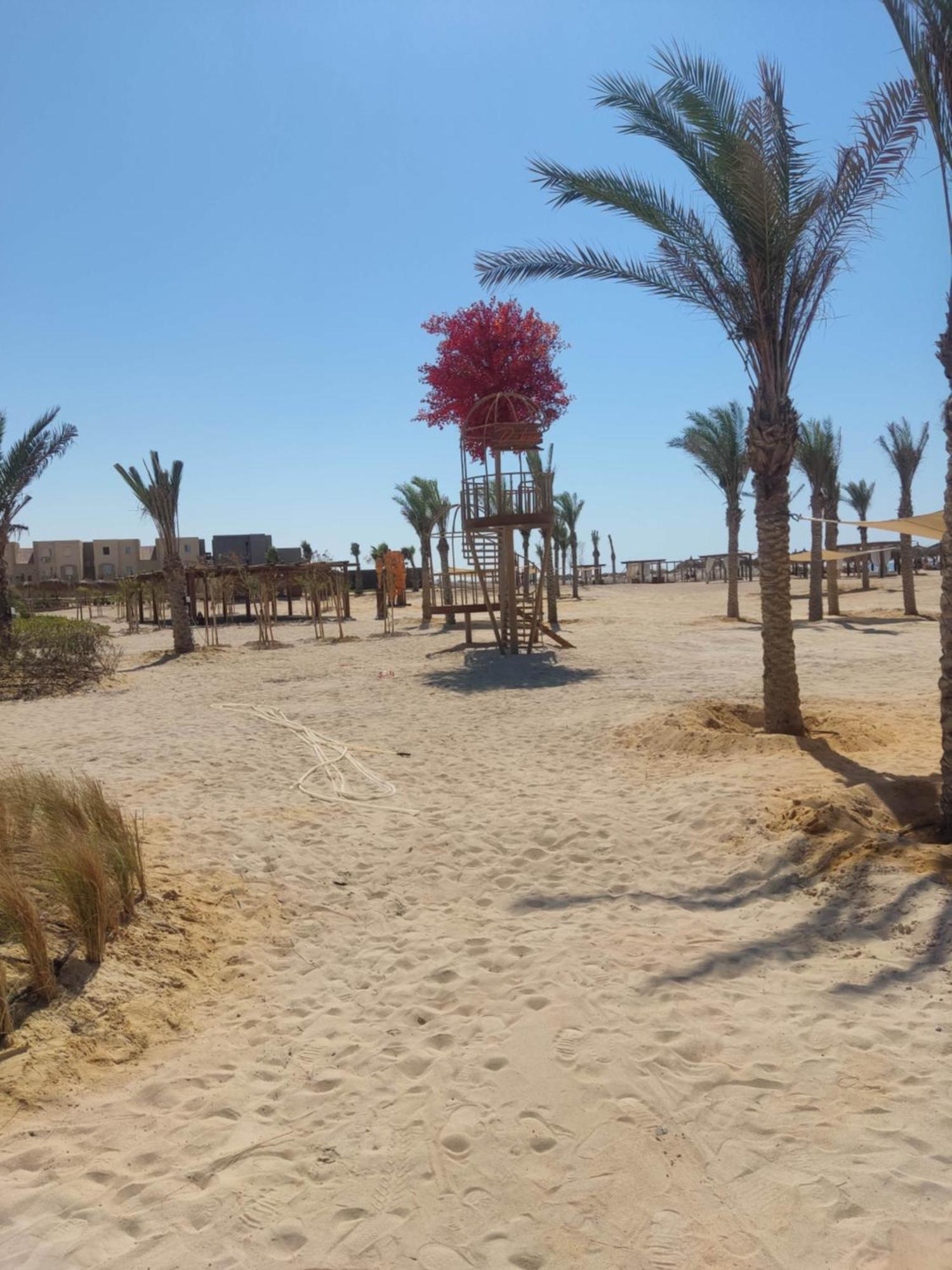 Hotel D-Bay North Coast à Zawiyat 'abd al Mun'im Extérieur photo