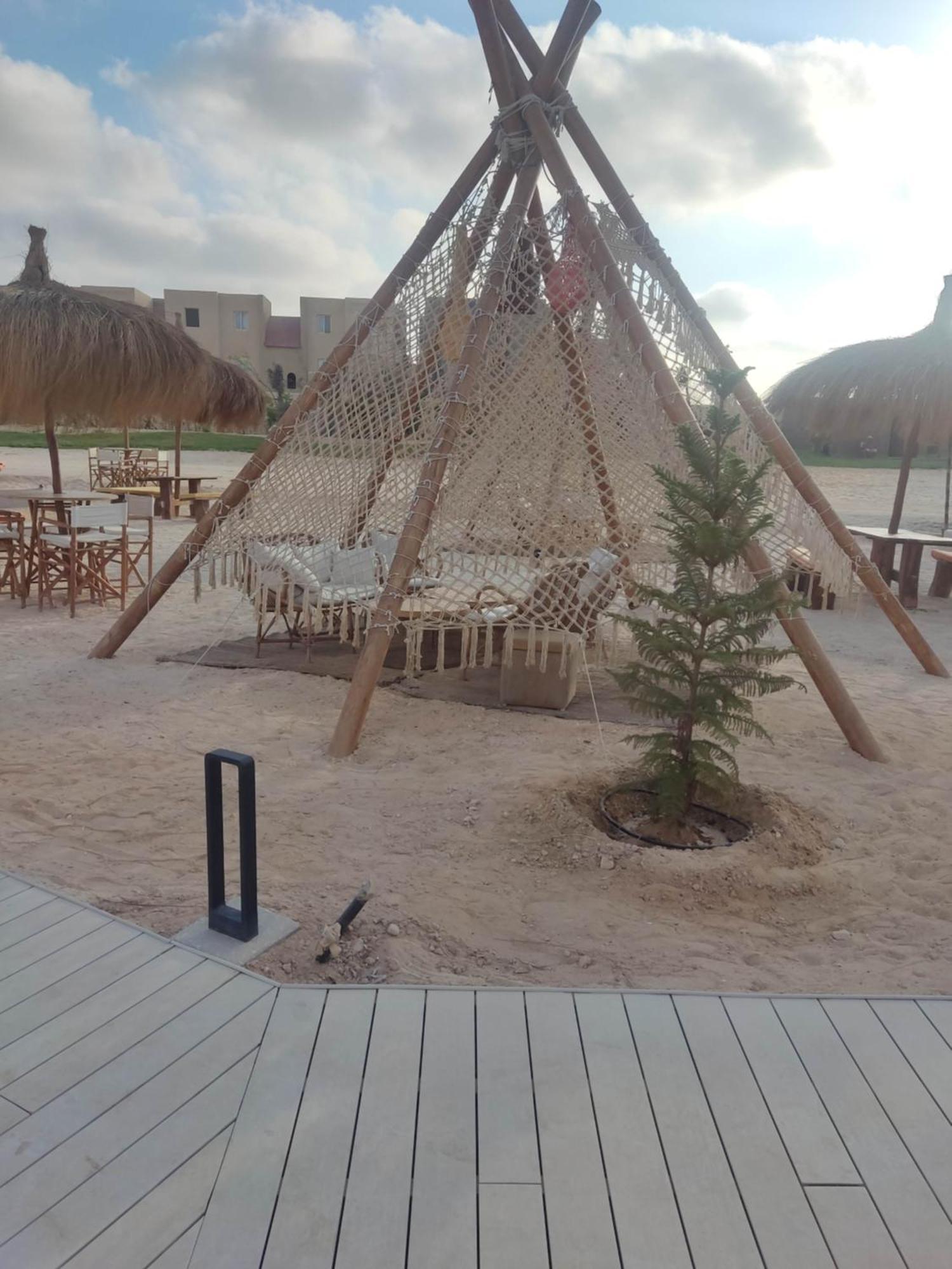 Hotel D-Bay North Coast à Zawiyat 'abd al Mun'im Extérieur photo